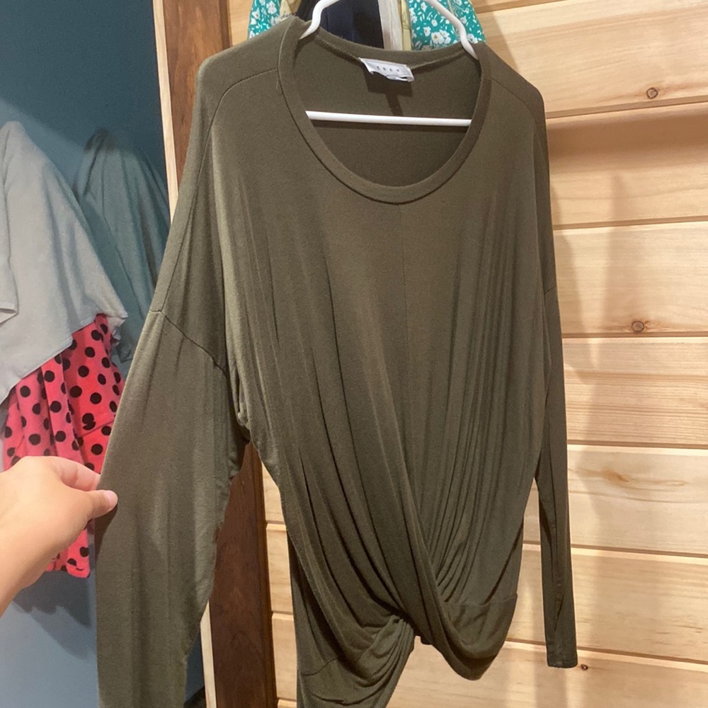 Dressy long sleeve